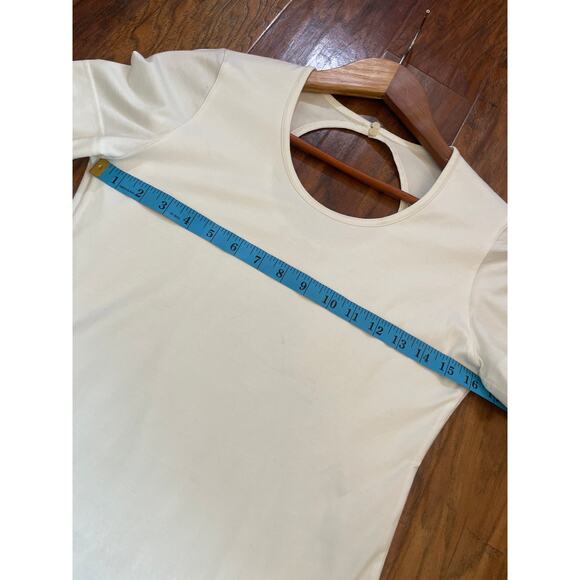 AKRIS Punto Ivory Keyhole Cutout Tee T-Shirt Top Size 6 MINIMALIST LUXURY CASUAL - Picture 7 of 10